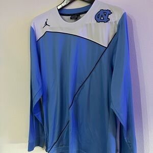 AUTHENTIC Jordan UNC warm up long sleeve shirt